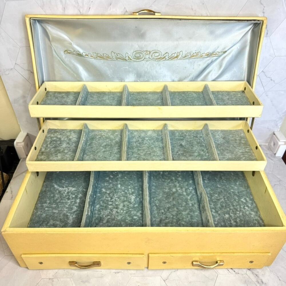 Vintage Lady Buxton 3 Tier Jewelry Box Blue Velvet Cream 2 Drawer 1960s-70s